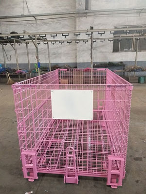 와이어 메쉬 컨테이너는 상품을 저장소에 저장하는 것 사용했습니다